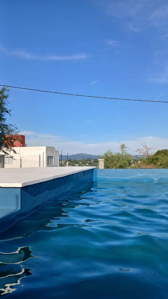 alojamiento en tanti Ferreyra Ramón Ricardo-Hijos del Rey