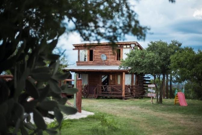 alojamiento en tanti Cabañas Aromas de Montaña