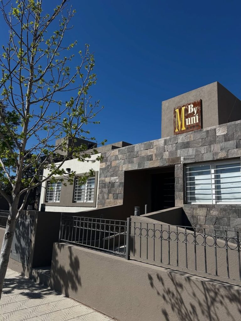 alojamiento en tanti By Muni apartamentos premium