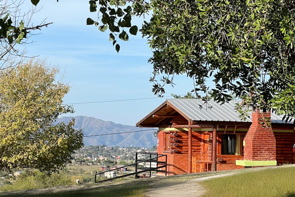 alojamiento en tanti Cabañas Antílope & SPA