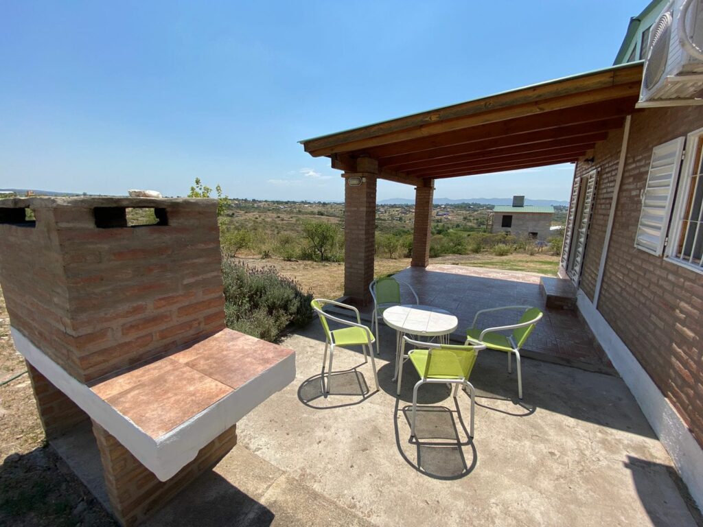 alojamiento en tanti Molina Adriana Noemi-Cielo Serrano