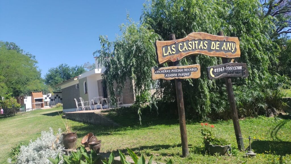 alojamiento en tanti Munizaga Ana Maria-Las Casitas de Anita