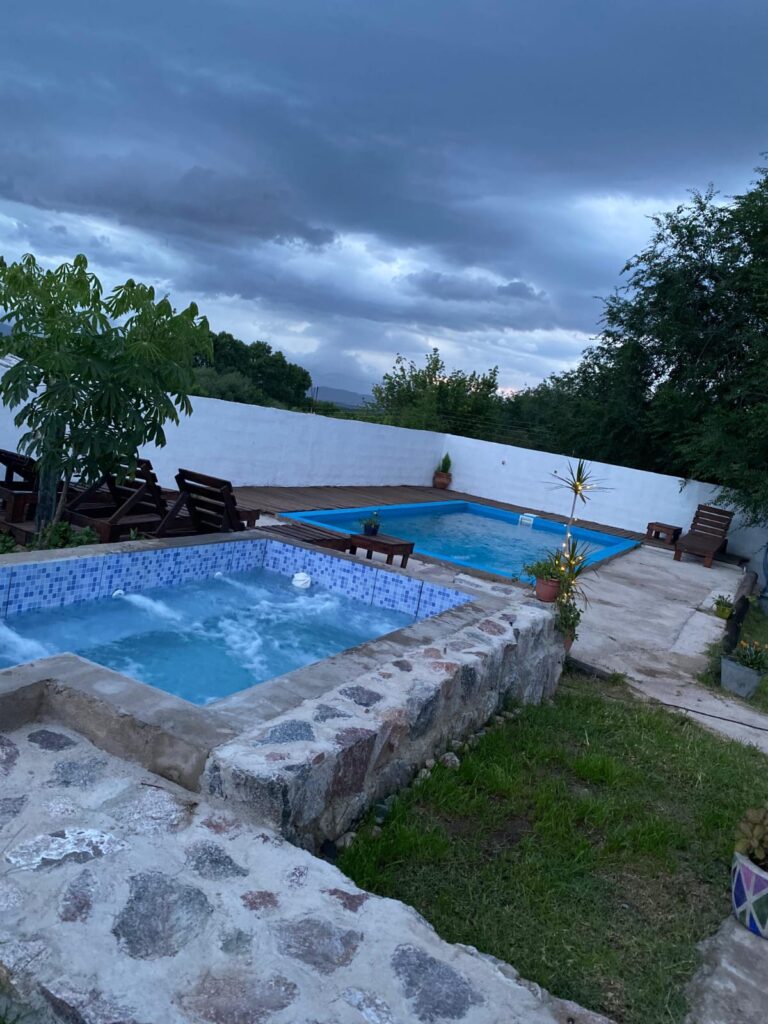 alojamiento en tanti Agüero Luis- Complejo Ludabiago