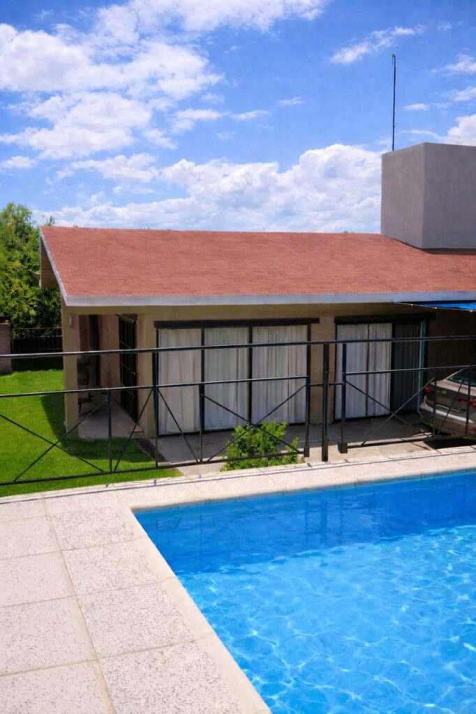 alojamiento en tanti Mariela Karina Fruto-La vuelta al sol