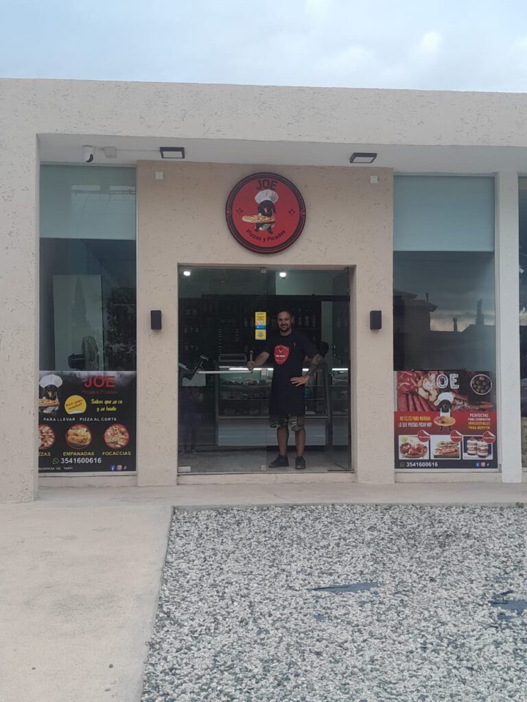 restaurant en tanti JOE Pizzas y Picadas